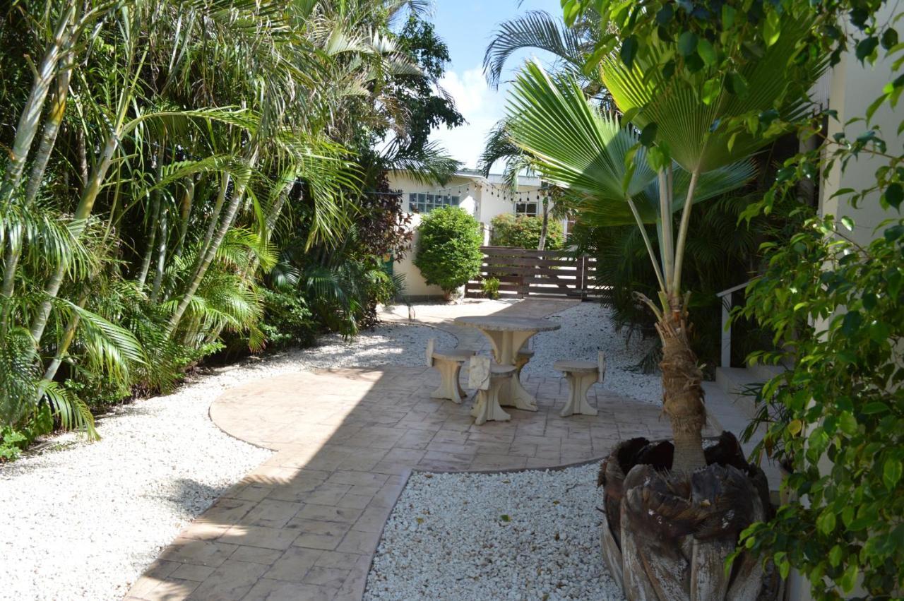 Bananas Apartments Adults Only Palm Beach Zewnętrze zdjęcie